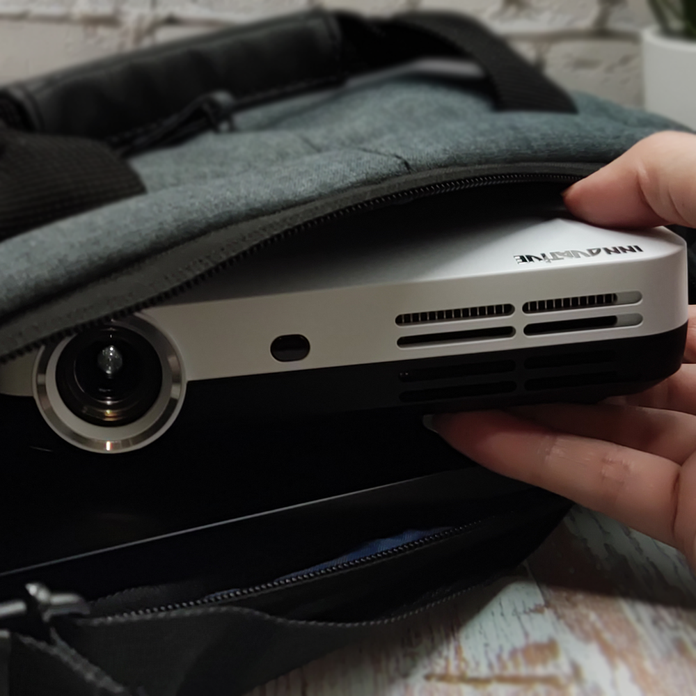 Used-INNOVATIVE DS10 4K Smart Projector