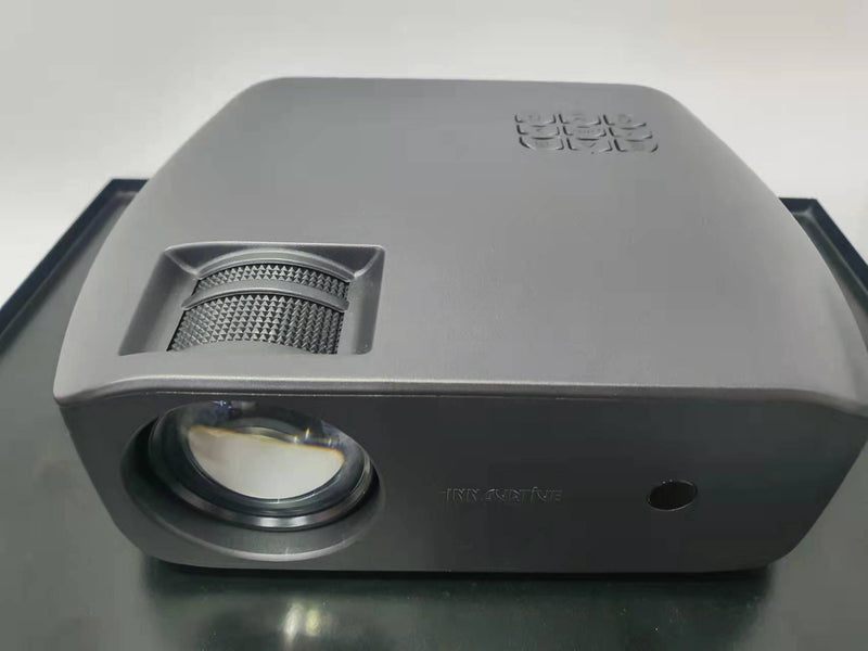 Innovative Laco Pro Basic Projector